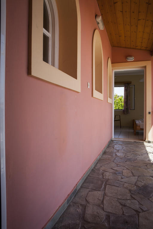 Kantouni Apartments Svoronata Luaran gambar