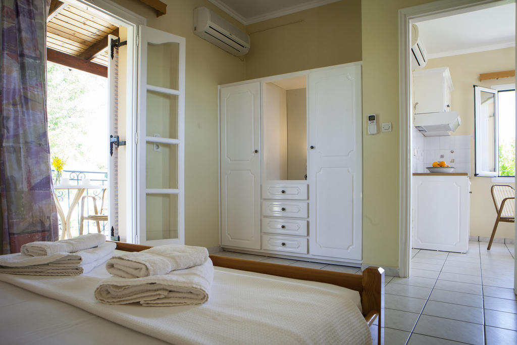 Kantouni Apartments Svoronata Bilik gambar